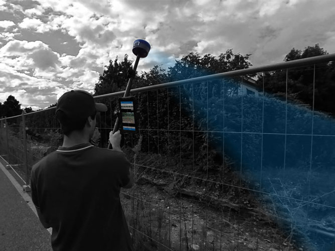 Stonex_S999-in-campo